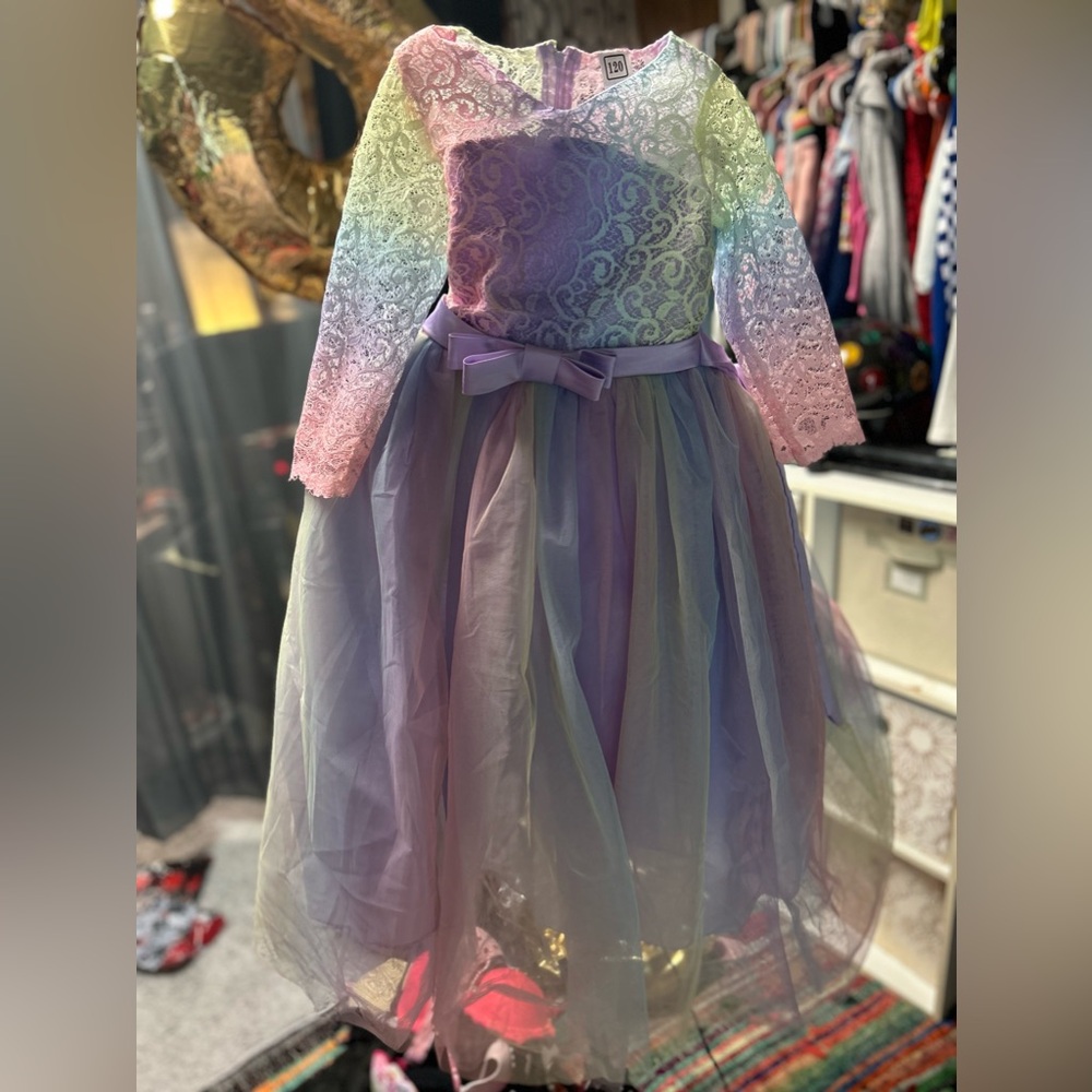Girls size 4/5 formal dress